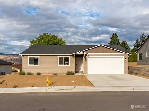 1939 N Mineral Pl, East Wenatchee, WA 98802