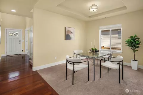 Dining - 11413 58th Ave SE, Everett, WA 98208 photo 1 of 3