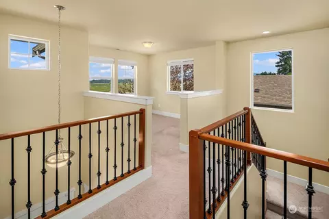 Entry Way - 11413 58th Ave SE, Everett, WA 98208 photo 2 of 2