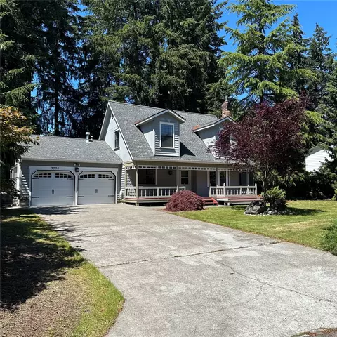 3705 Oxford Loop SE, Lacey, WA 98503