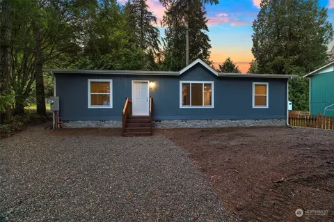 81 E Panorama Dr, Shelton, WA 98584