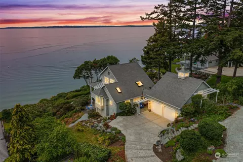 363 Alder St, Camano Island, WA 98282