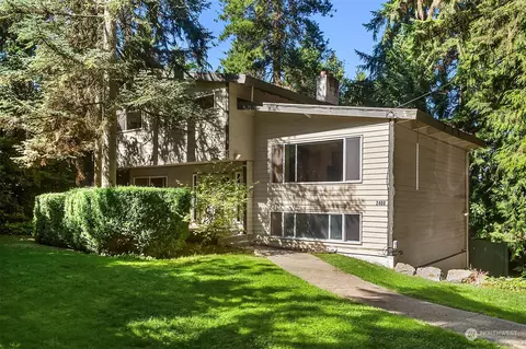 2408 NE 180th St, Shoreline, WA 98155