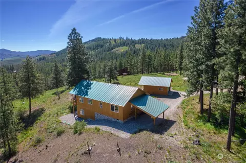 22 Lodgepole Dr, Winthrop, WA 98862