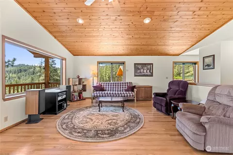 22 Lodgepole Dr, Winthrop, WA 98862 photo 14