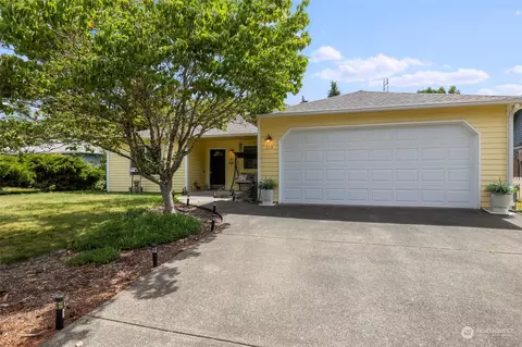 Exterior - 219 E Springfield Loop, Shelton, WA 98584 photo 3 of 8