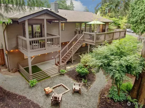16009 198th Ave NE, Woodinville, WA 98077