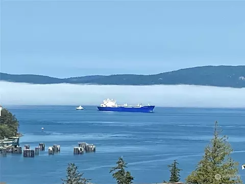 1510 Latitude Cir, Anacortes, WA 98221