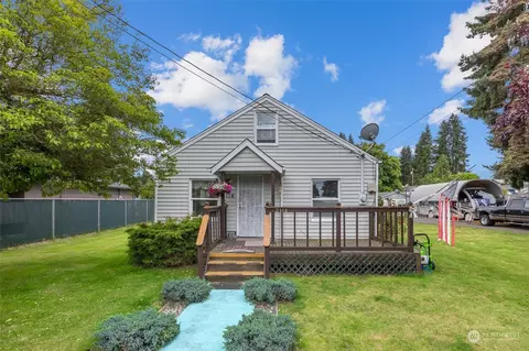 2118 60th St SE, Everett, WA 98203