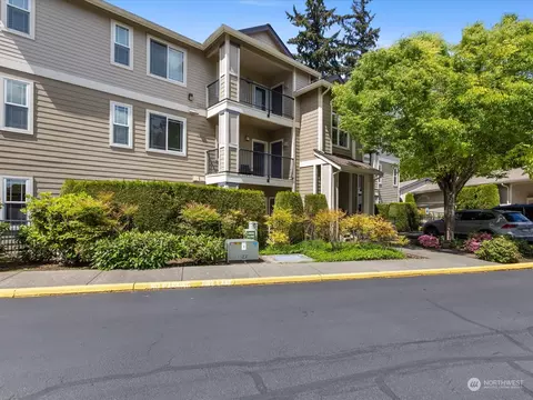 107 164th St SE #1-102, Bothell, WA 98012 photo 23