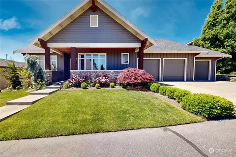 1066 SE Crestlane, College Place, WA 99324