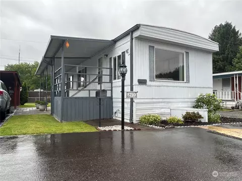 5710 112th Avenue Ct #33, Puyallup, WA 98374