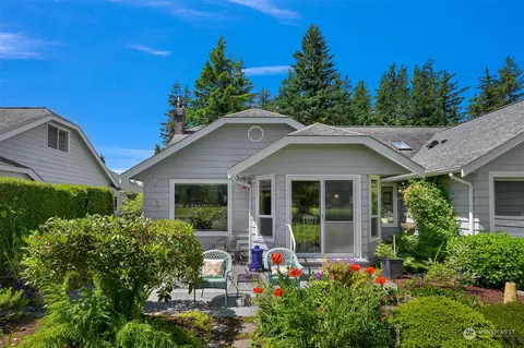 6818 Golf View Dr #B, Lynden, WA 98264
