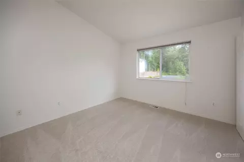 Bedroom - 21624 9th Ave SE #D106, Bothell, WA 98021 photo 5 of 9