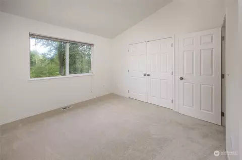 Bedroom - 21624 9th Ave SE #D106, Bothell, WA 98021 photo 7 of 9