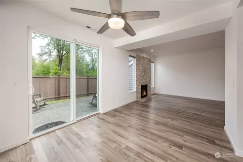 Living - 21624 9th Ave SE #D106, Bothell, WA 98021 photo 3 of 3