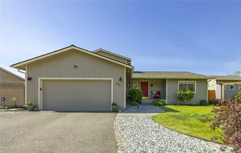 201 Crescent St, Chelan, WA 98816