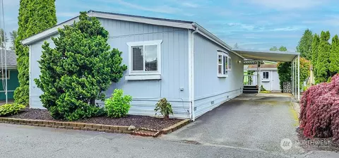 16600 25th Ave NE #124, Marysville, WA 98271