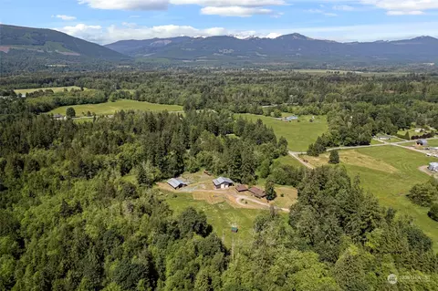 10186 Warfield Rd, Sedro Woolley, WA 98284