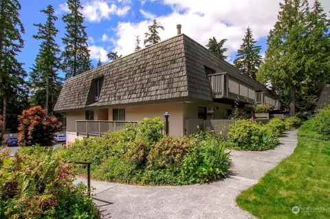 1420 153rd Ave NE #3801, Bellevue, WA 98007
