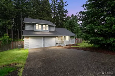 3625 Arbor Dr SE, Lacey, WA 98503