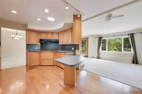 Kitchen - 23803 Lake Dr W, Bothell, WA 98021 photo 2 of 3