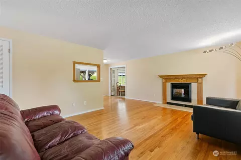 5409 Seahurst Ave, Everett, WA 98203 photo 5