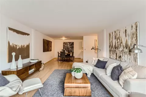 9416 1st Ave NE #102, Seattle, WA 98115