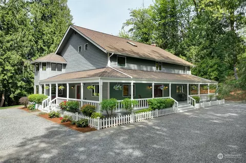 101 223rd Ave NE, Sammamish, WA 98074