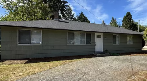 9222 Highland Ave SW, Lakewood, WA 98498
