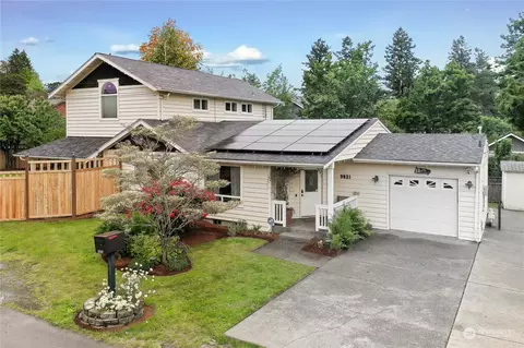9821 37th Ave SW, Seattle, WA 98126