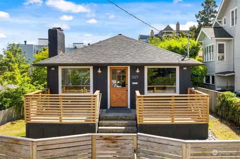 3127 SW Genesee St, Seattle, WA 98126