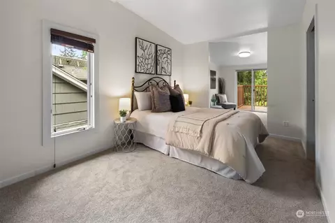 733 21st Ave E, Seattle, WA 98112 photo 17