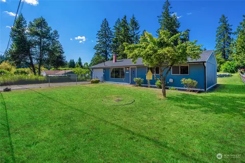 623 174th St S, Spanaway, WA 98387 photo 2