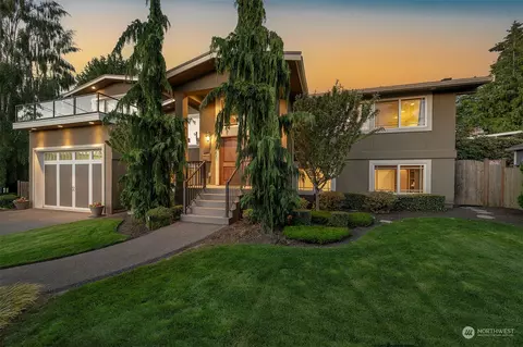 610 Sater Ln, Edmonds, WA 98020