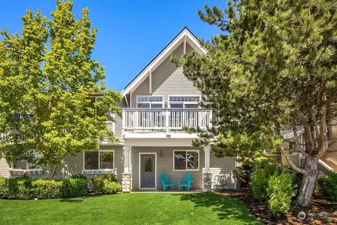 23120 SE Black Nugget Rd #S1, Issaquah, WA 98029