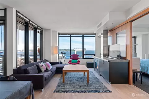 2716 Elliott Ave #902, Seattle, WA 98121