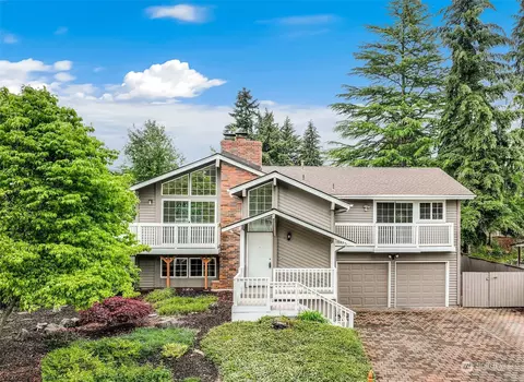 3672 SW 318th St, Federal Way, WA 98023