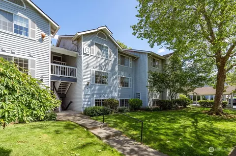 7453 Newcastle Golf Club Rd #G-104, Newcastle, WA 98059