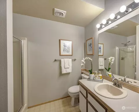Bath - 16101 Bothell Everett Hwy #M2, Mill Creek, WA 98012 photo 3 of 3