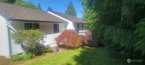 Exterior - 21730 3rd Dr SE, Bothell, WA 98021 photo 2 of 9