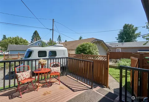 2037 Jensen St, Enumclaw, WA 98022 photo 22