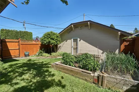 2037 Jensen St, Enumclaw, WA 98022 photo 19