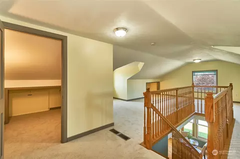 2037 Jensen St, Enumclaw, WA 98022 photo 15