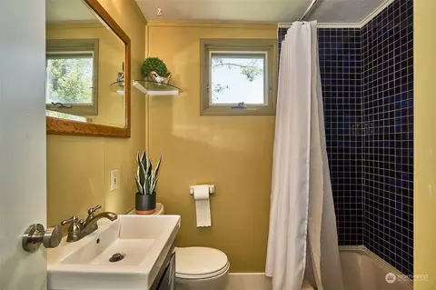 2037 Jensen St, Enumclaw, WA 98022 photo 14