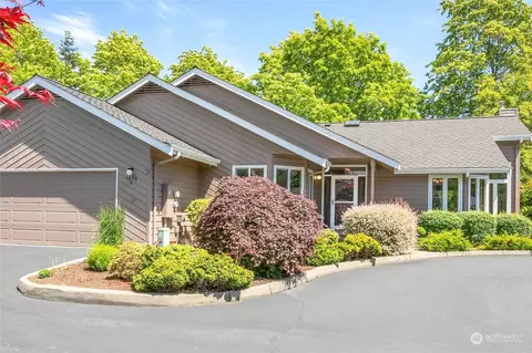 1498 E Village Ln #A, Bellingham, WA 98226