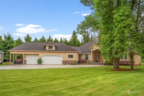 12206 12th St, Edgewood, WA 98372