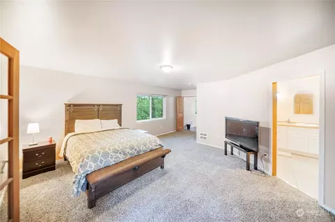 Bedroom - 23303 SE 416th St, Enumclaw, WA 98022 photo 1 of 3