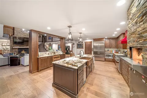 Kitchen - 23303 SE 416th St, Enumclaw, WA 98022 photo 4 of 5
