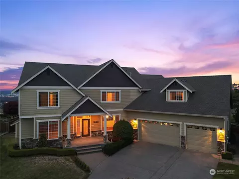 10402 176th Ave E, Bonney Lake, WA 98391